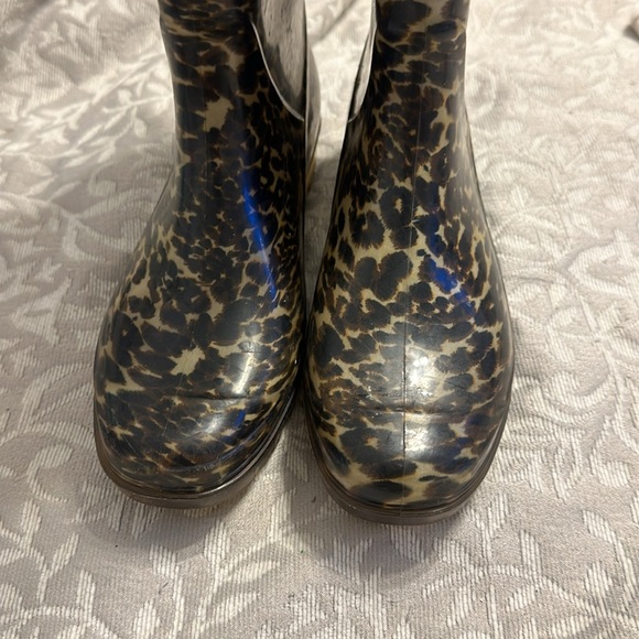 🖤Printed Rainboots🖤 - Picture 4 of 6